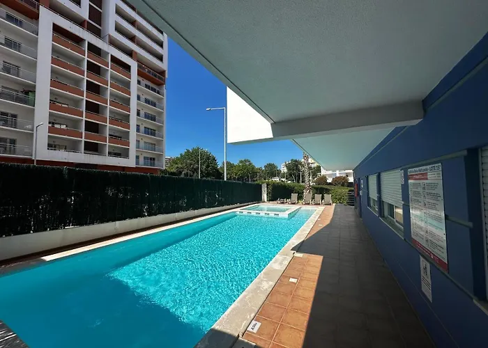 Alto Quintao بورتيماو